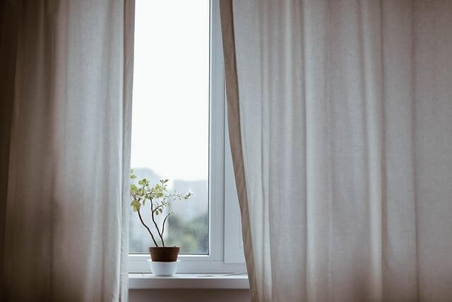 Anleitung zum streifenfreien Fensterputzen